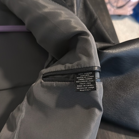 Stafford Black Leather 2 Button Blazer Sport Coat Size Medium - Picture 5 of 7